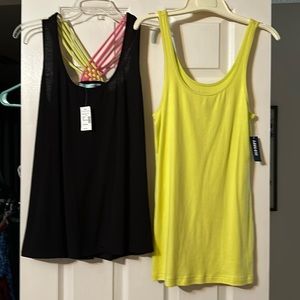 2 Tank Tops Size Medium